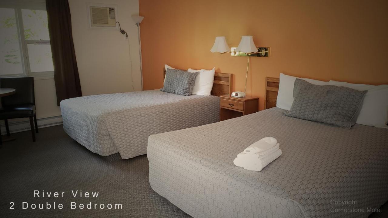 Cornerstone Motel เชทิแคมป์ ภายนอก รูปภาพ